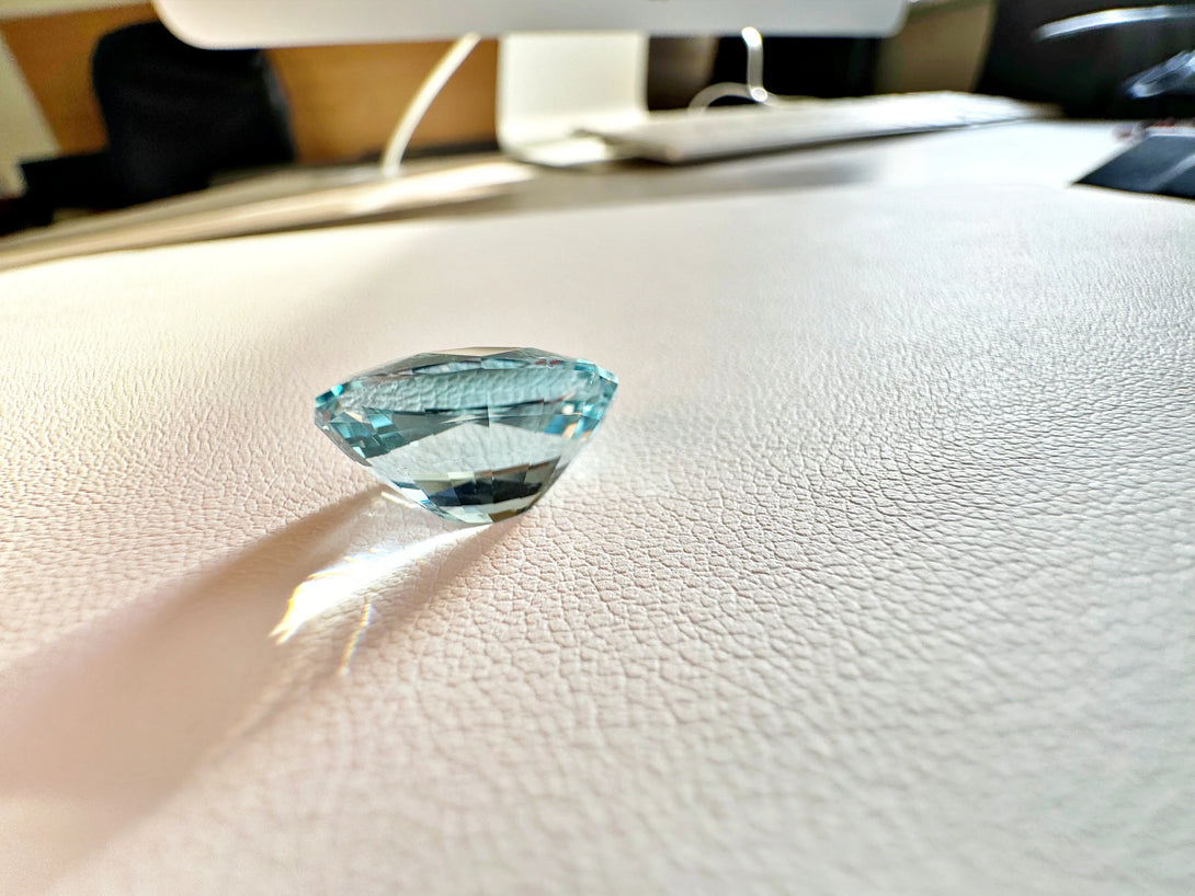 8.44ct Fancy Oval Sky Blue Aquamarine -Aqua Bliss - LUVICI GEMS INTERNATIONAL