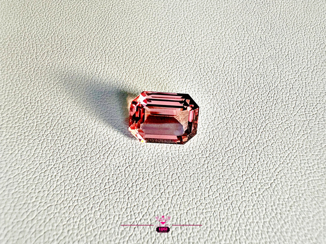 PINK TOURMALINE 5.21ct | MAJESTIC HALL OF MIRRORS - LUVICI GEMS INTERNATIONAL