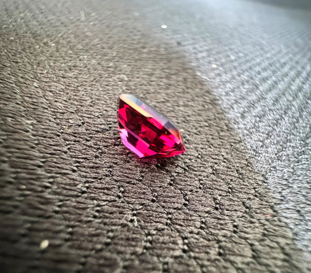 1.96 ct Magenta Rhodolite from Kangala | Neon Violetish Red - LUVICI GEMS INTERNATIONAL