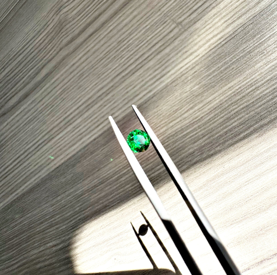 Tsavorite Garnet 0.67ct – Voi Origin | Rich Green Elegance - LUVICI GEMS INTERNATIONAL