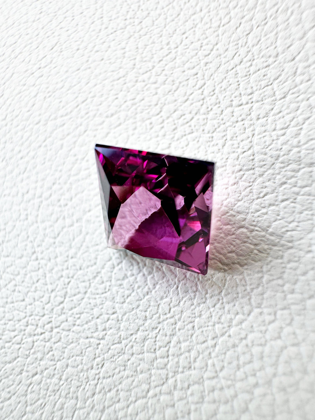 Regal Flame of Mahenge – 1.73 ct Rhodolite Princess Cut Wonder - LUVICI GEMS INTERNATIONAL