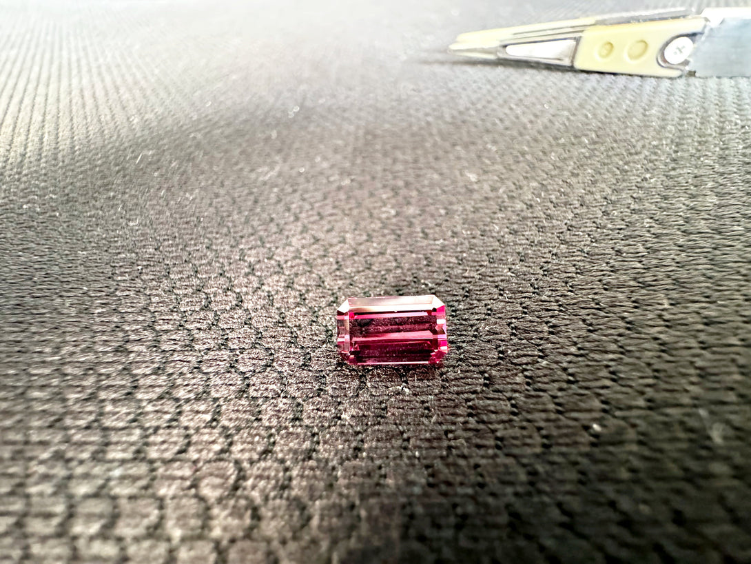 Tunduru -Rhodolite Garnet-1.77 ct | A jewel of Fiery Grace - LUVICI GEMS INTERNATIONAL
