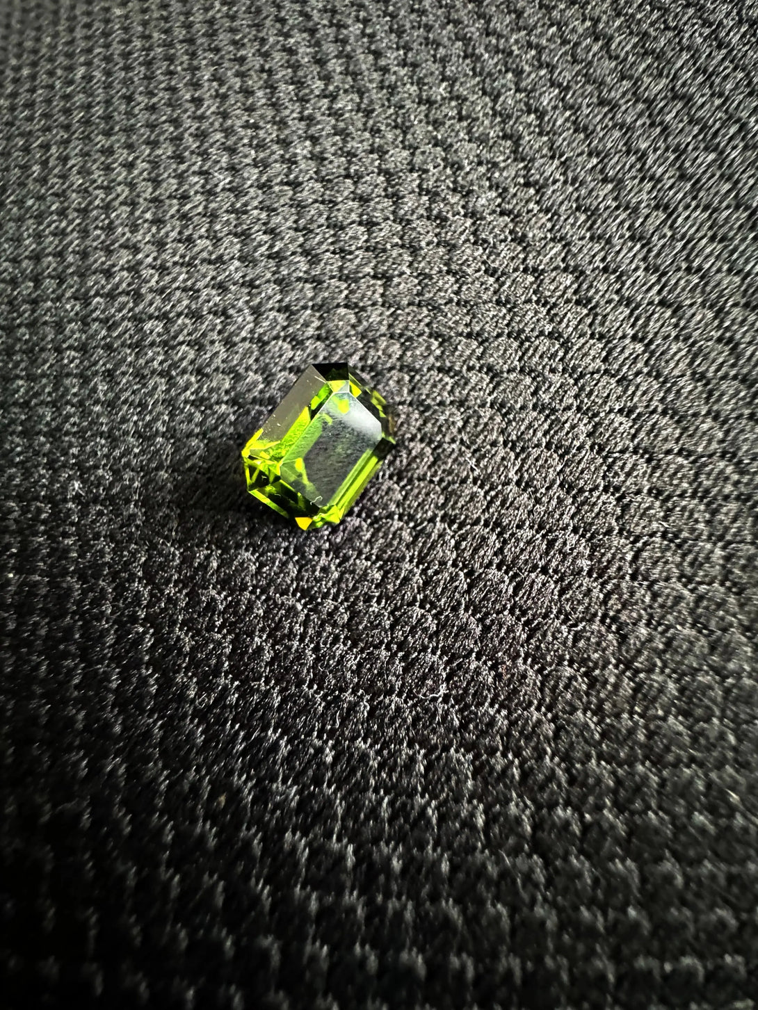 “Chrome Tourmaline ” — The Crown Jewel of Voi 2.44ct - LUVICI GEMS INTERNATIONAL