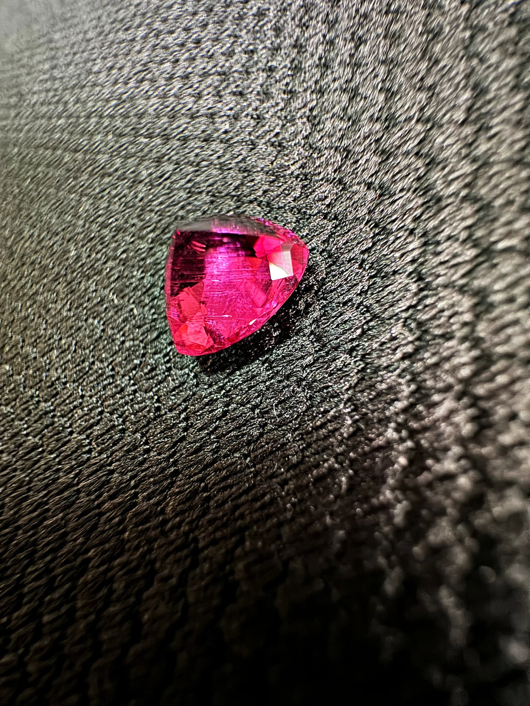 THE GENESIS OF RARITY II 2.86ct NEON HOT PINK WONDER II RUBELITE TOURMALINE - LUVICI GEMS INTERNATIONAL