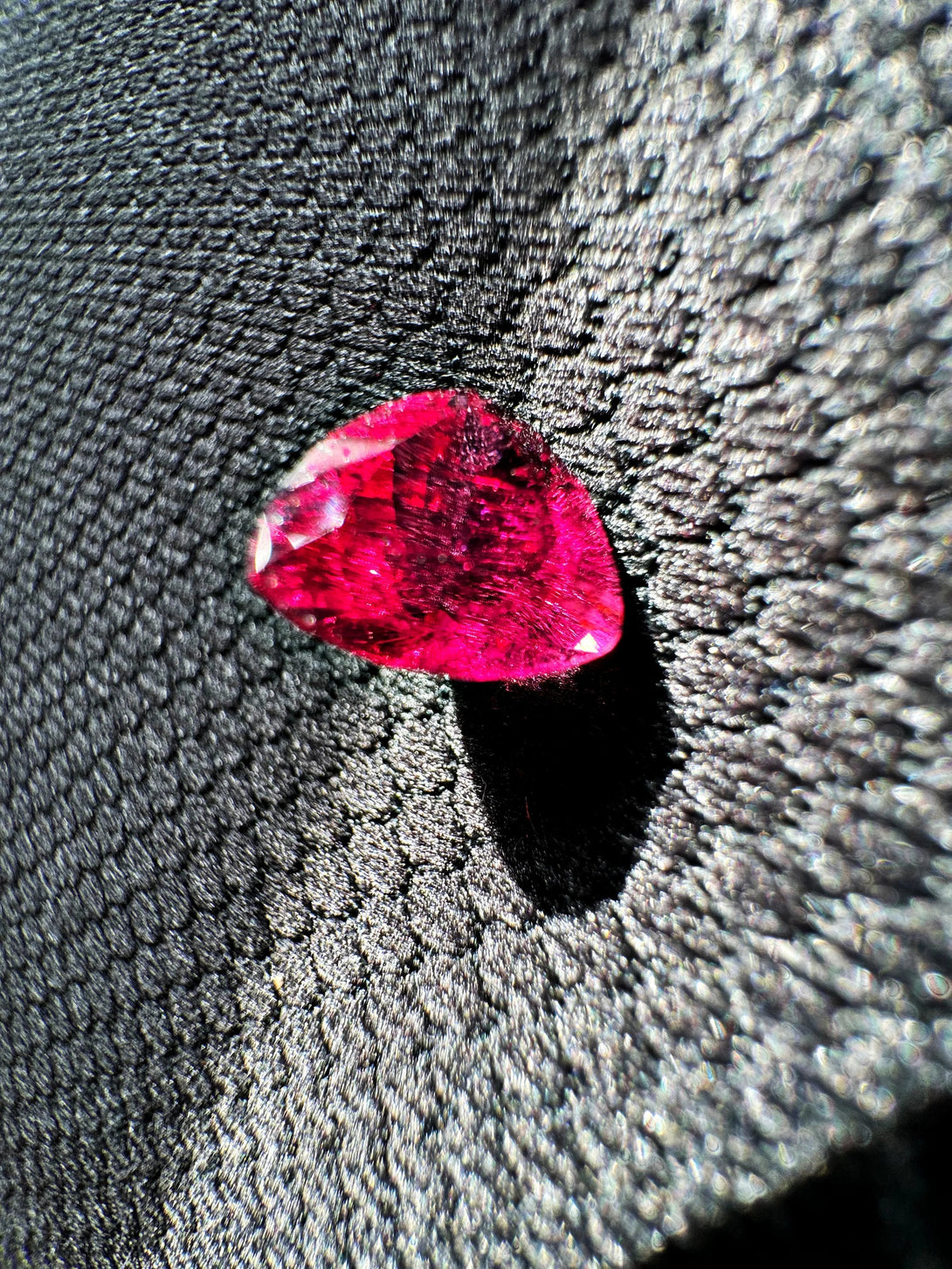 THE GENESIS OF RARITY II 2.86ct NEON HOT PINK WONDER II RUBELITE TOURMALINE - LUVICI GEMS INTERNATIONAL