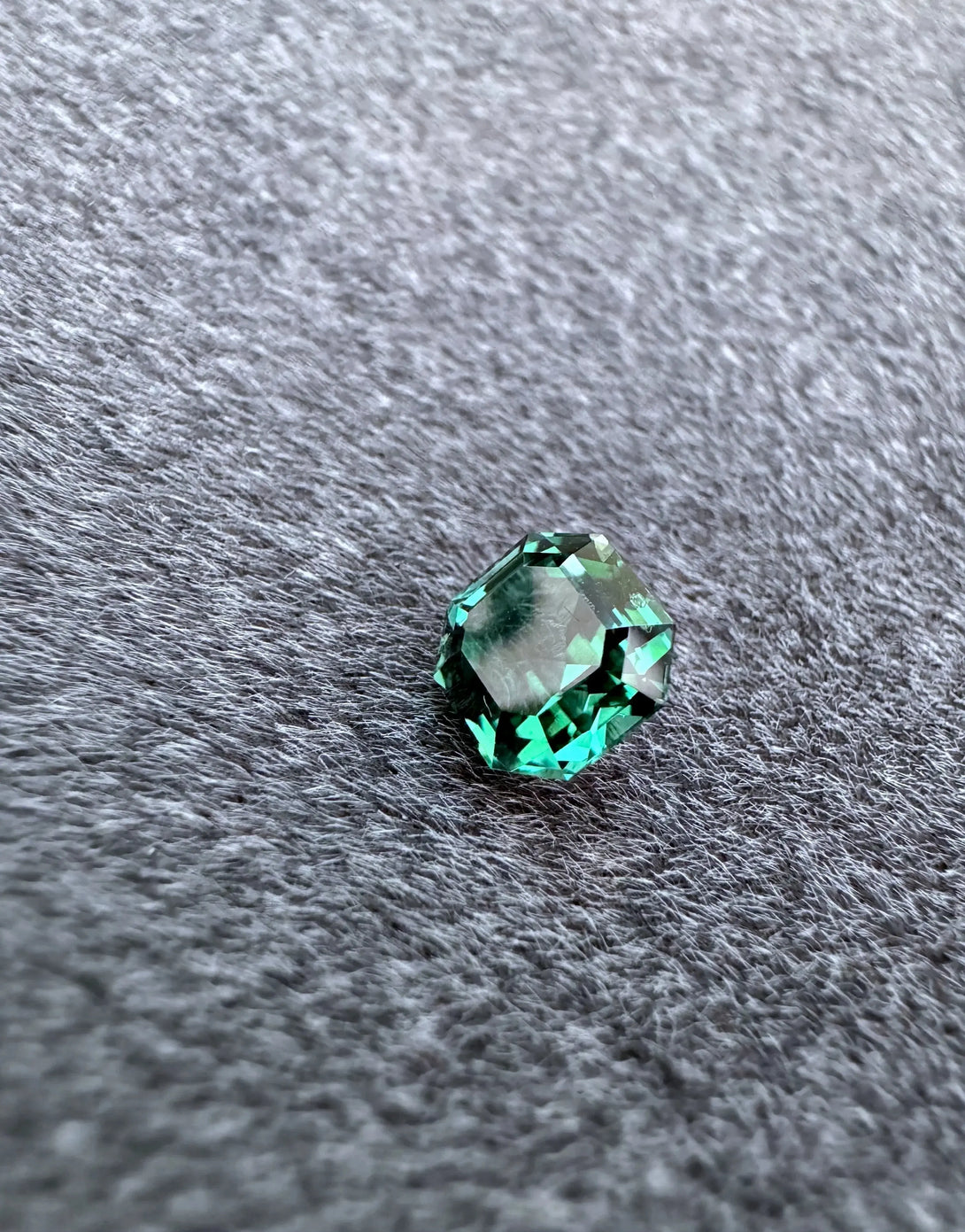 1.95 ct Lagoon Tourmaline | A Mesmerizing Ode to Liquid Elegance - LUVICI GEMS INTERNATIONAL