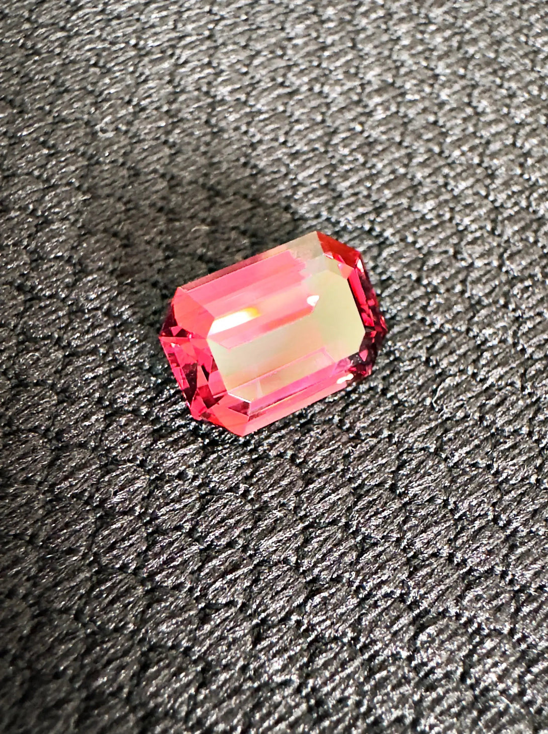 4.18 ct Pinkish Red Malaia Garnet | Tanga Rarest Jewel - LUVICI GEMS INTERNATIONAL