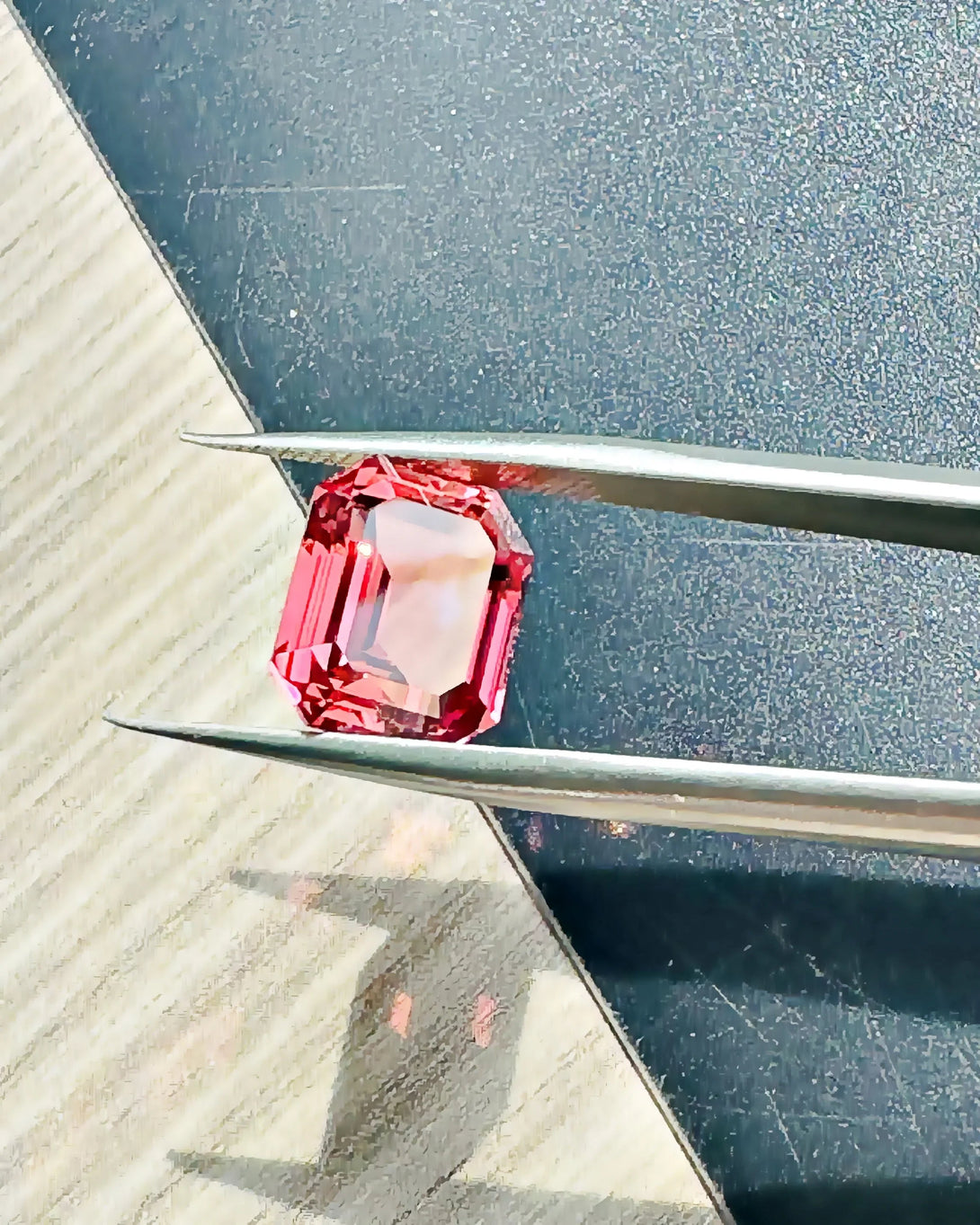 PINK TOURMALINE 5.21ct | MAJESTIC HALL OF MIRRORS - LUVICI GEMS INTERNATIONAL
