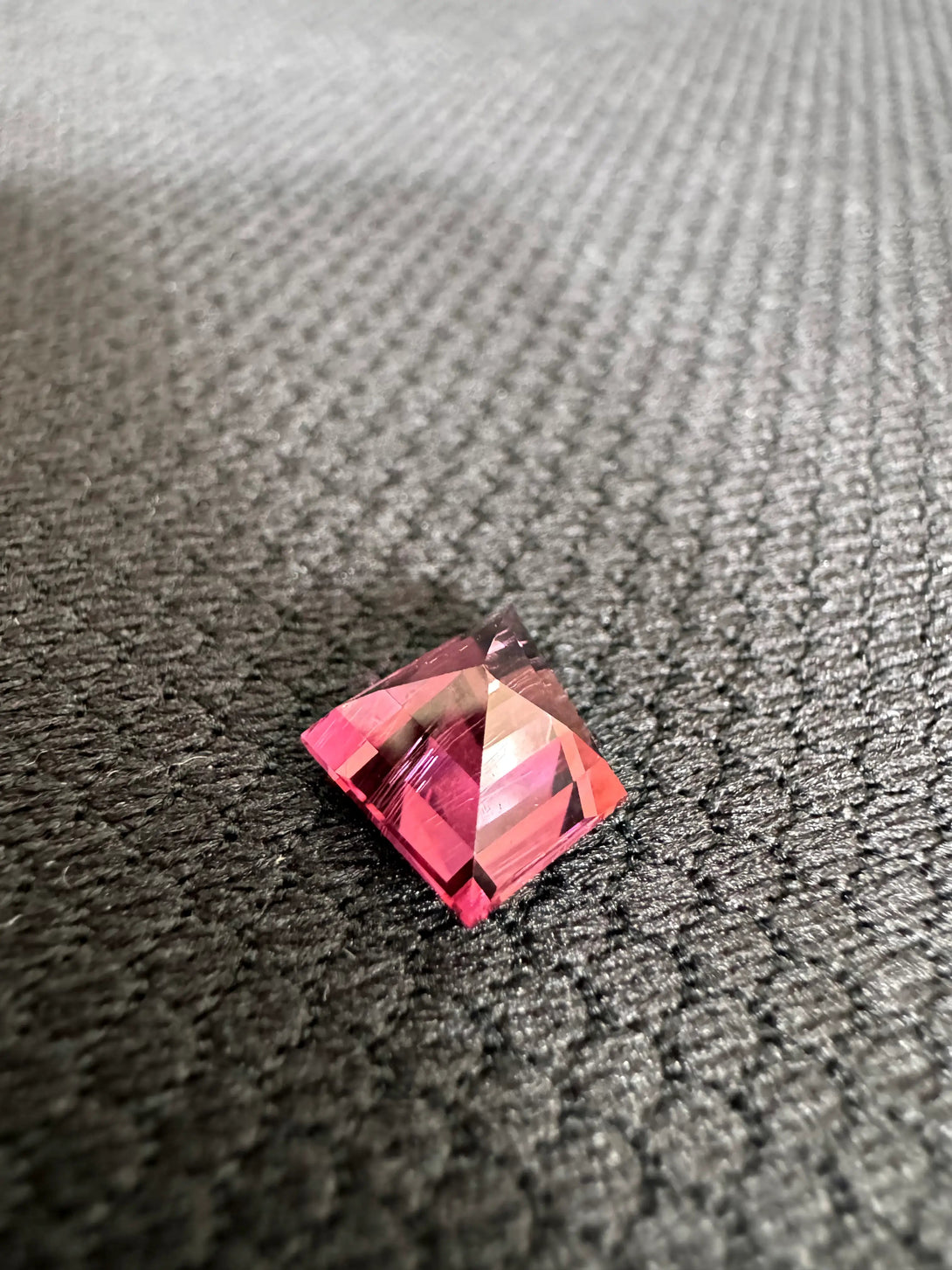 3.09 CT PINK TOURMALINE |TRAPEZOID MASTERPIECE - LUVICI GEMS INTERNATIONAL