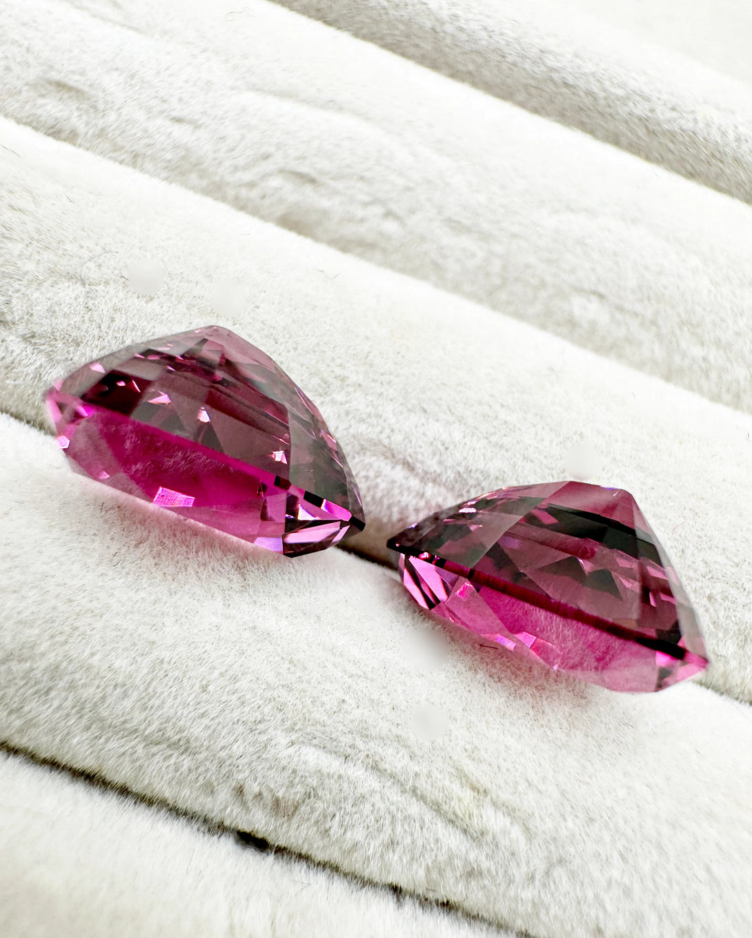 PLUM & ROSE SYMPHONY | FREEFORM PURPLE PINK PEAR RHODOLITE 7.54 CTW - LUVICI GEMS INTERNATIONAL