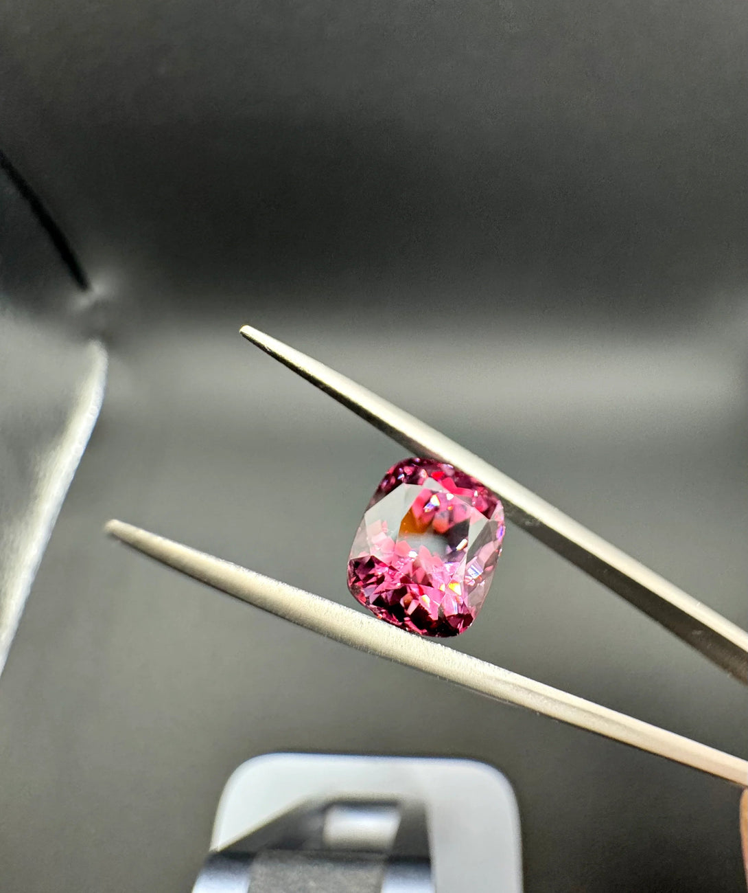 The Optical Illusionist | Tanzanian Color Shift Garnet 5.46 ct LUVICI GEMS INTERNATIONAL