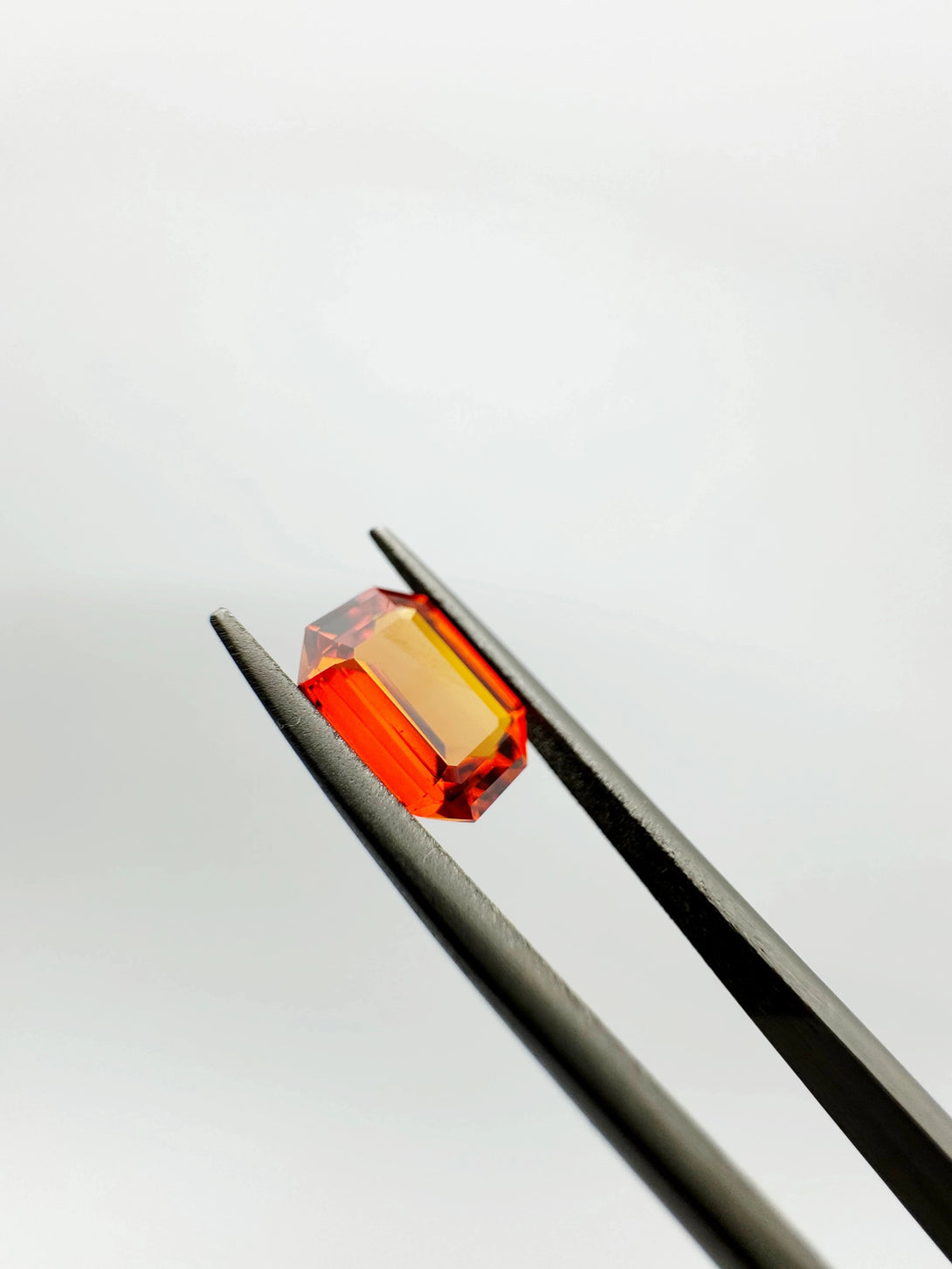 Regal Flame | Vibrant Vivid Spessartite 1.83 ct LUVICI GEMS INTERNATIONAL