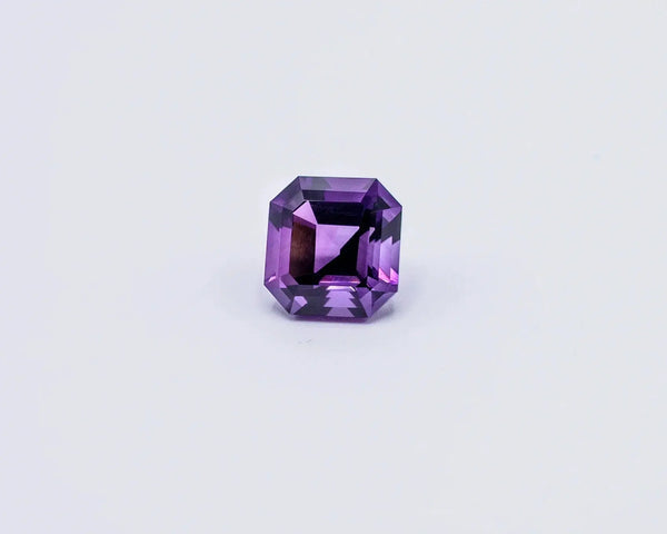 8.63 ct Royal Amethyst — Kitui, Kenya - LUVICI GEMS INTERNATIONAL