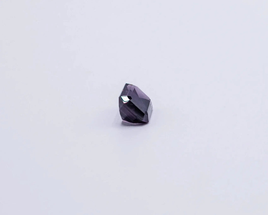 3.67 ct Imperial Aubergine Purple Spinel | A Crown Jewel from the Heart of Tanzania - LUVICI GEMS INTERNATIONAL