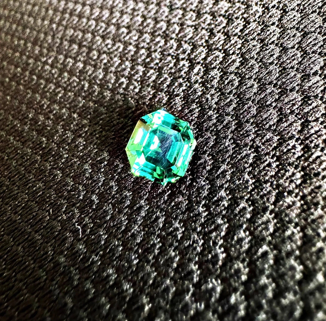 "1.95 ct Lagoon Tourmaline | A Mesmerizing Ode to Liquid Elegance - LUVICI GEMS INTERNATIONAL"