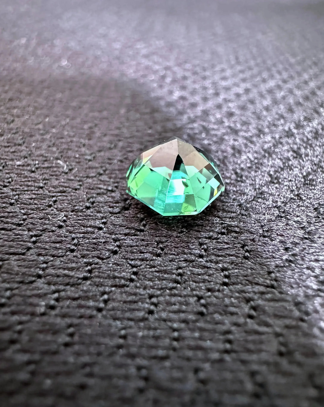 "1.95 ct Lagoon Tourmaline | A Mesmerizing Ode to Liquid Elegance - LUVICI GEMS INTERNATIONAL"
