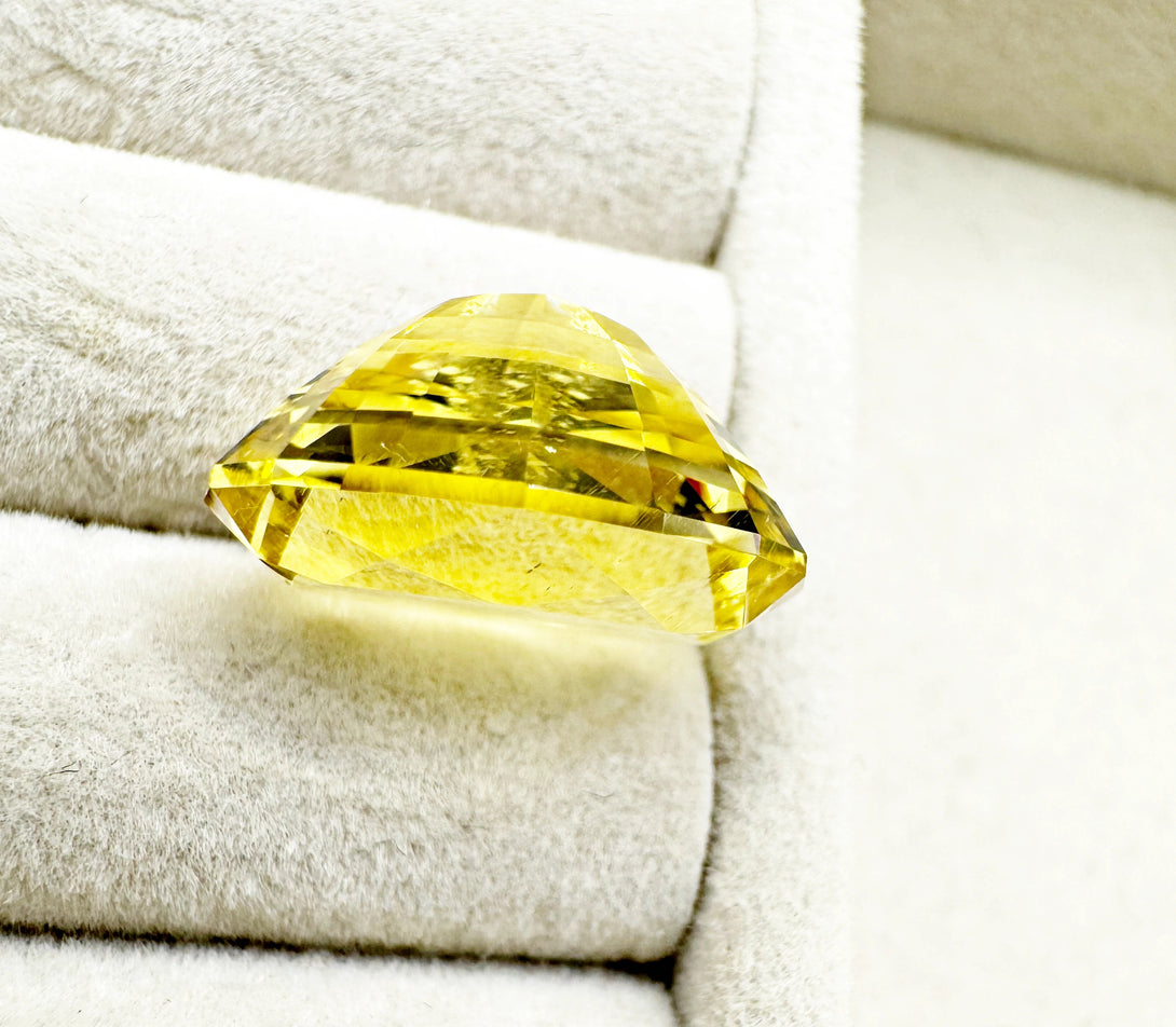 THE HELIO CRYSTAL | HELIODOR 6.78 CT FANCY OVAL MODIFIED CUT - LUVICI GEMS INTERNATIONAL