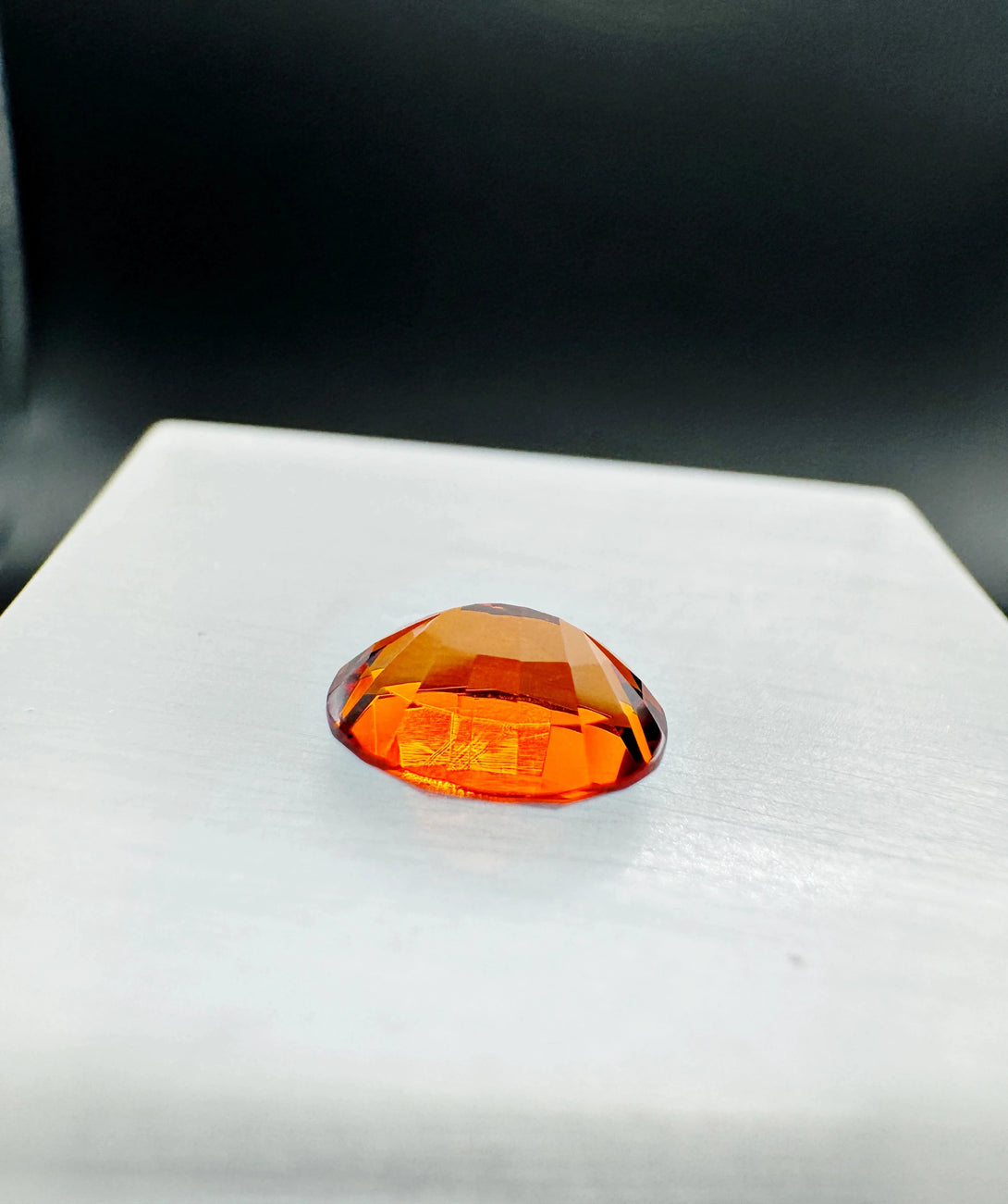 Bewildering Orange Rock Candy | Spessartite 1.77ct Oval LA MAISON | THE OFFICIAL LUVICI STORE