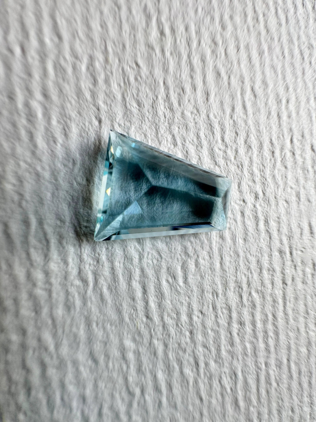 Shield Cut Sky-Blue Aquamarine | 3.6 ct Tapered Baguette - LUVICI GEMS INTERNATIONAL